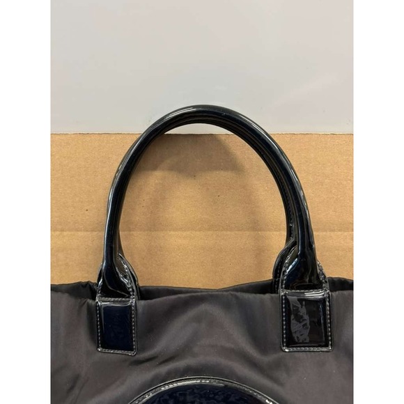 Tory Burch Ella Oversized Logo Patch Recycled Nylon Patent Tote Bag Black Large - Picture 4 of 11